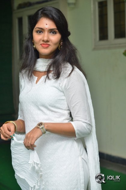 Gayathri-Suresh-At-Lover-Movie-Launch